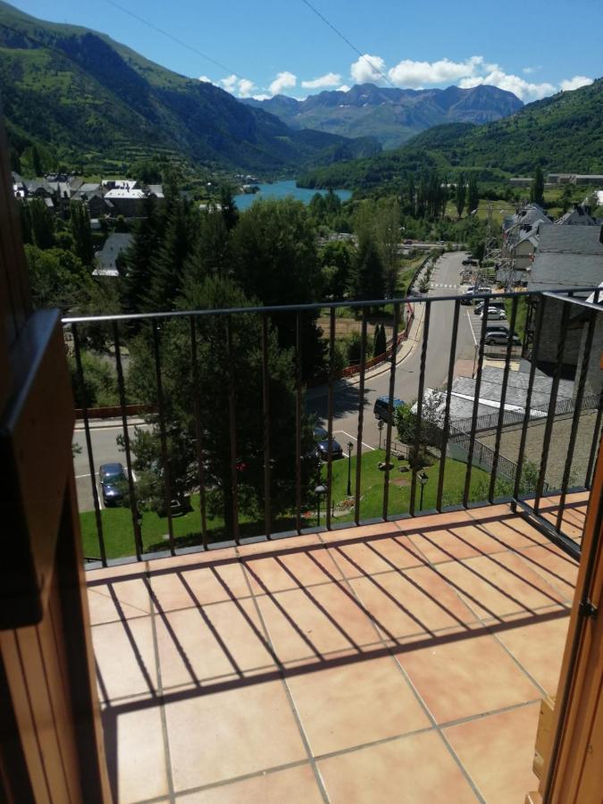 Apartamento Sarrato IV De Sallent Сальент-де-Гальего Экстерьер фото